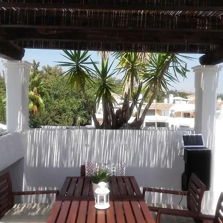 Golden Beach, Luxury Penthouse Apartment *